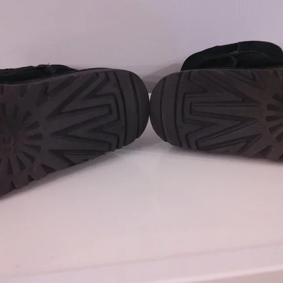 Tall Ugg Boots - Picture 9 of 11